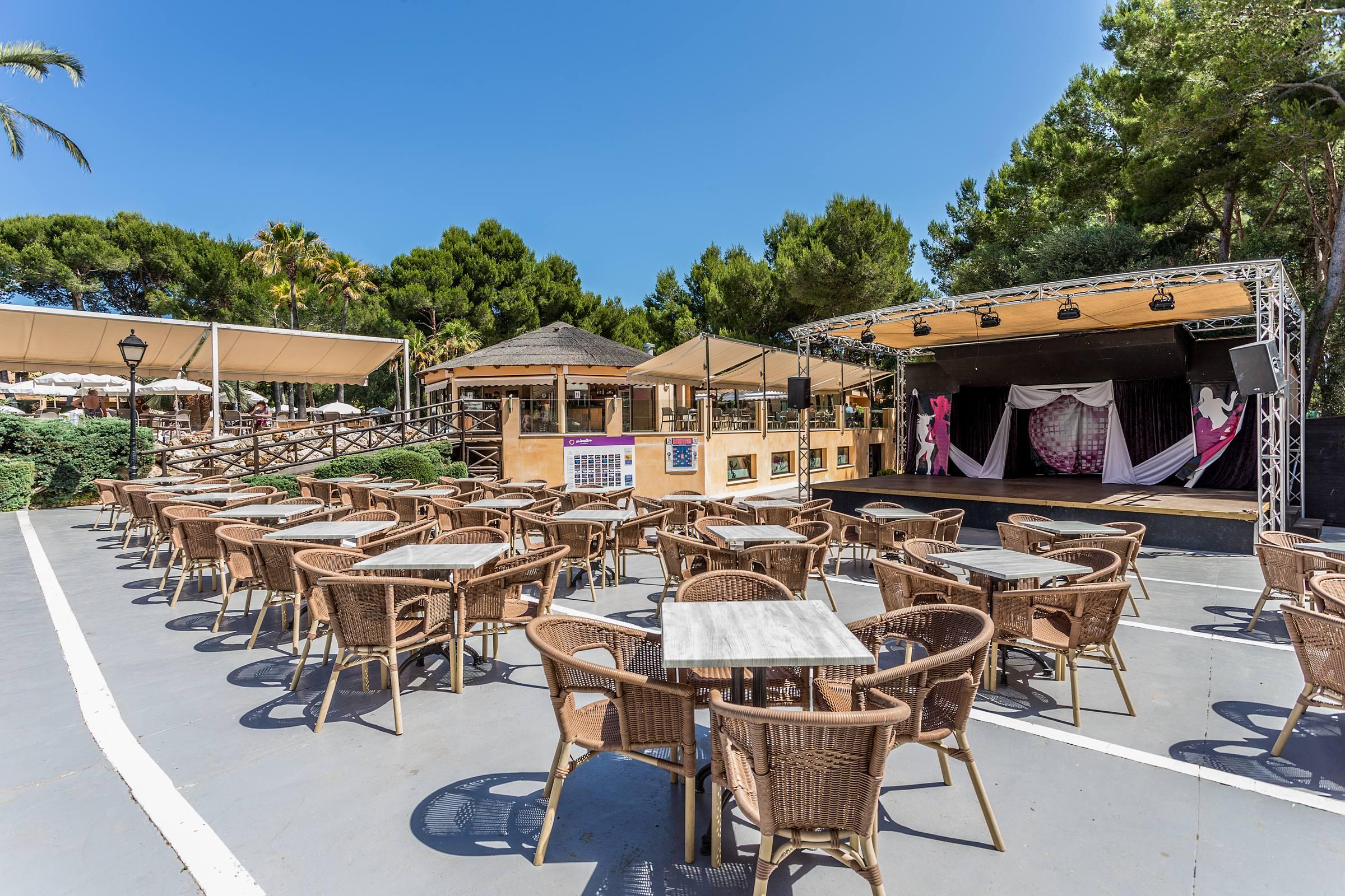 Aparthotel Vell Mari & 4*